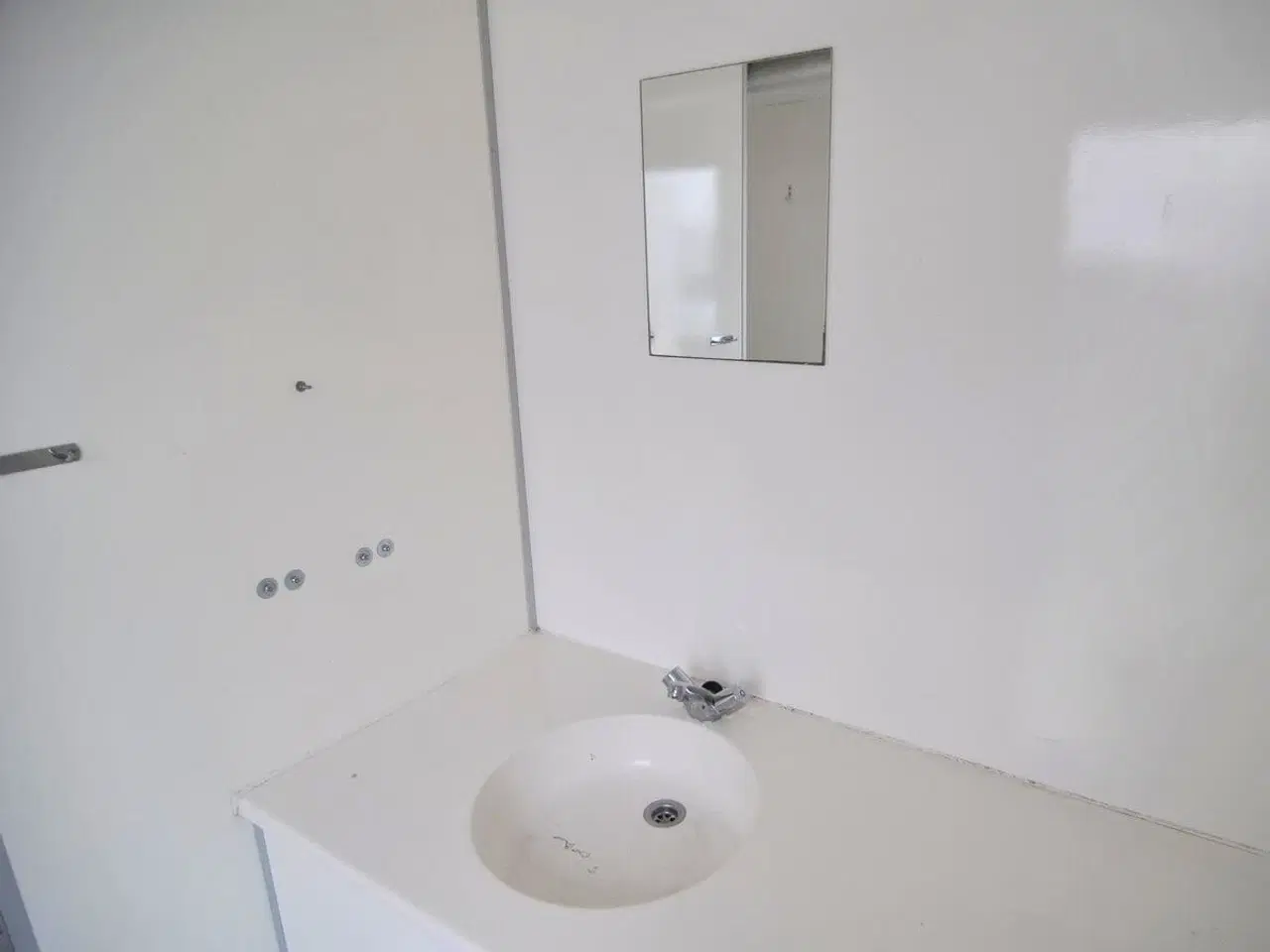 Billede 6 - Type 240: Toilet- & badvogn