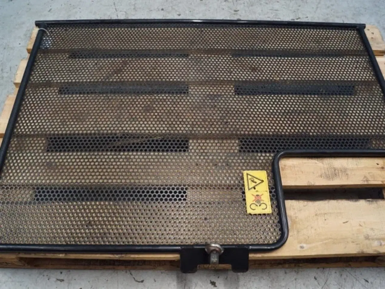 Billede 3 - Case 8010 Afskærmning 87566545