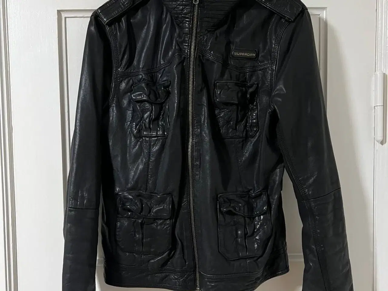 Billede 2 - Superdry dame læderjakke – Str. XL