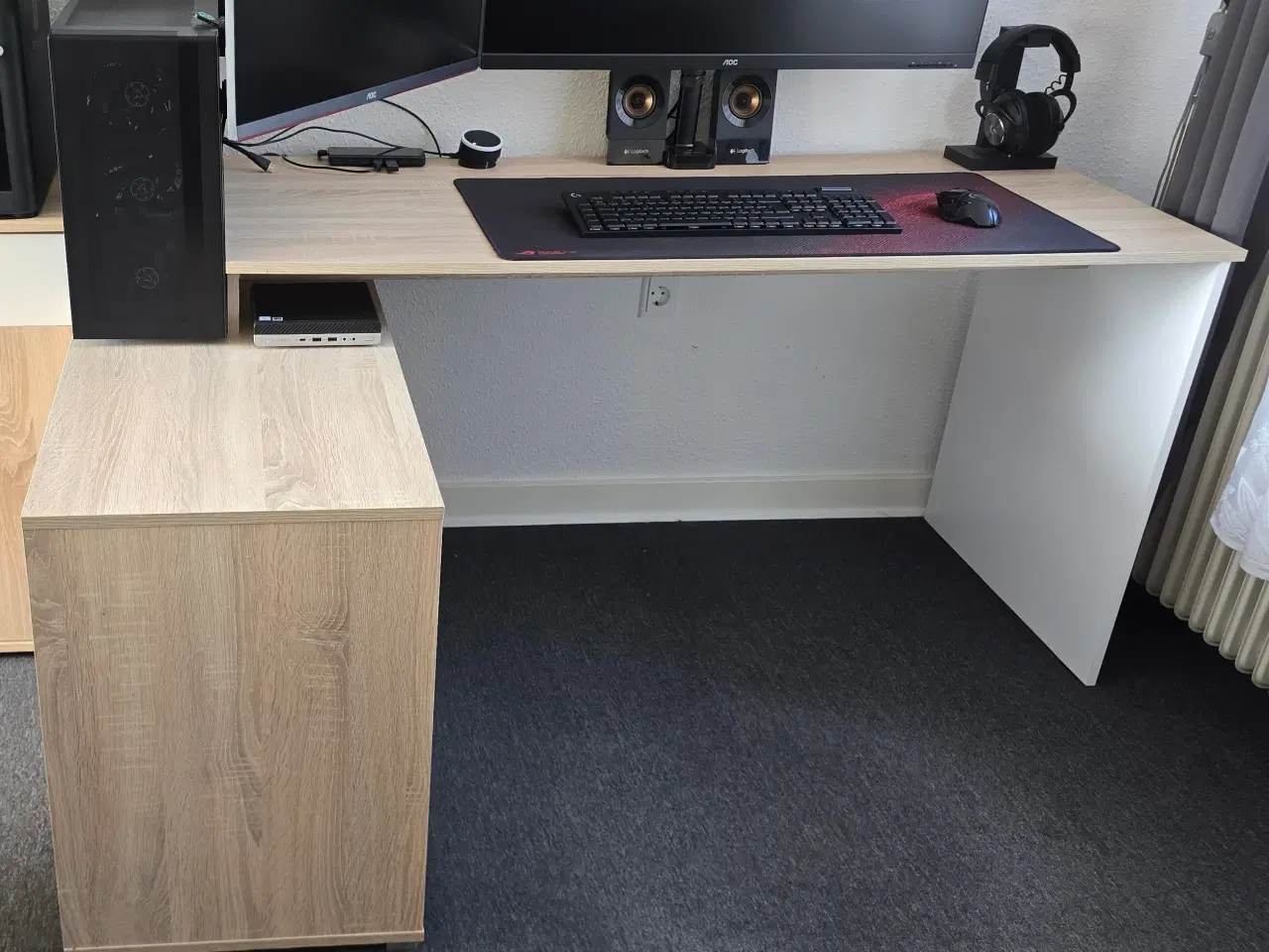 Billede 1 - Skrivebord, kommoder, TV bord, vitrine