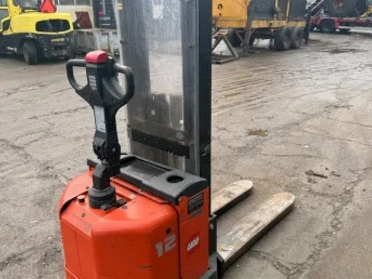 Billede 3 - Stabler med friløft