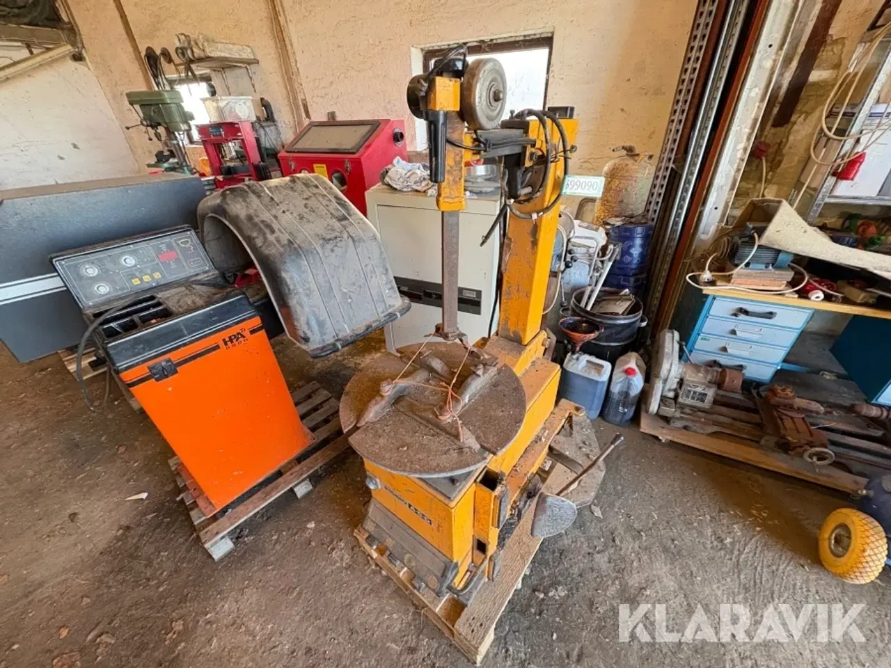 Billede 2 - Dækapparat og afbalancering apparat Schenck / Hpa Asg/ 5500