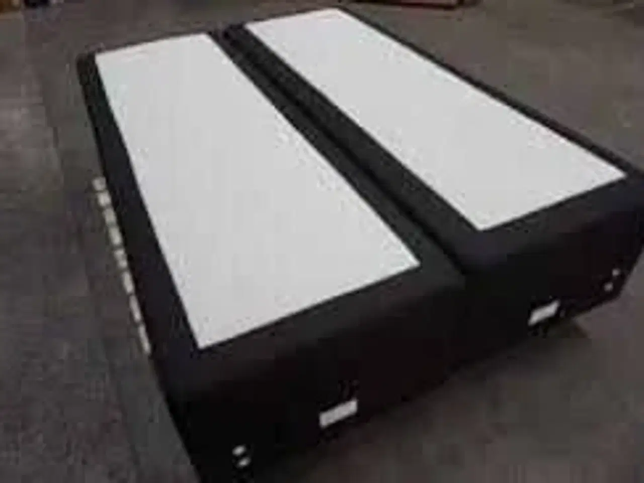 Billede 3 - Nordisk Fjer B90 seng med opbevaring 140x200cm