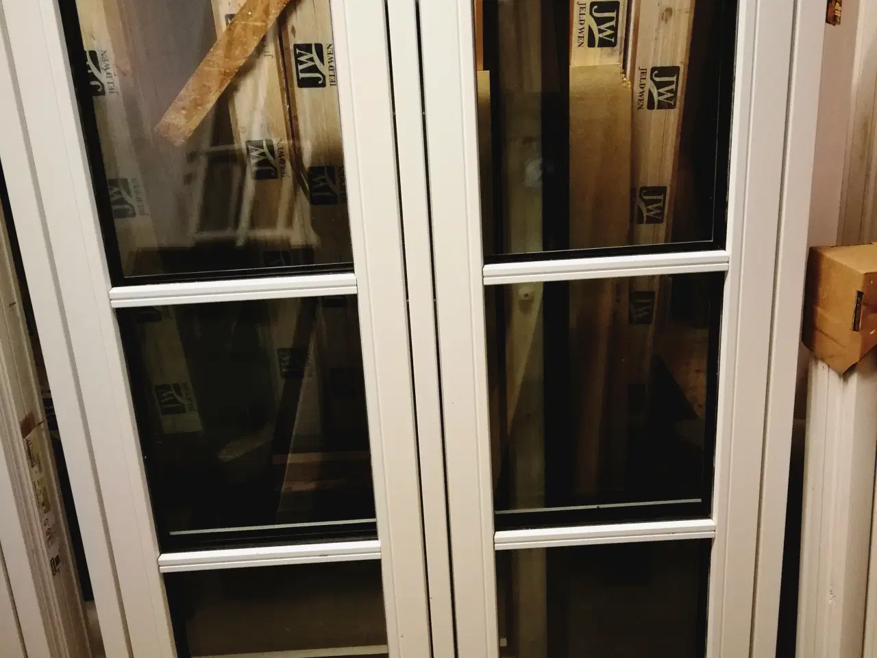 Billede 1 - 2 NYE TRÆ/ALU 3-LAGS VINDUER 79,3x120,8, 3000/STK