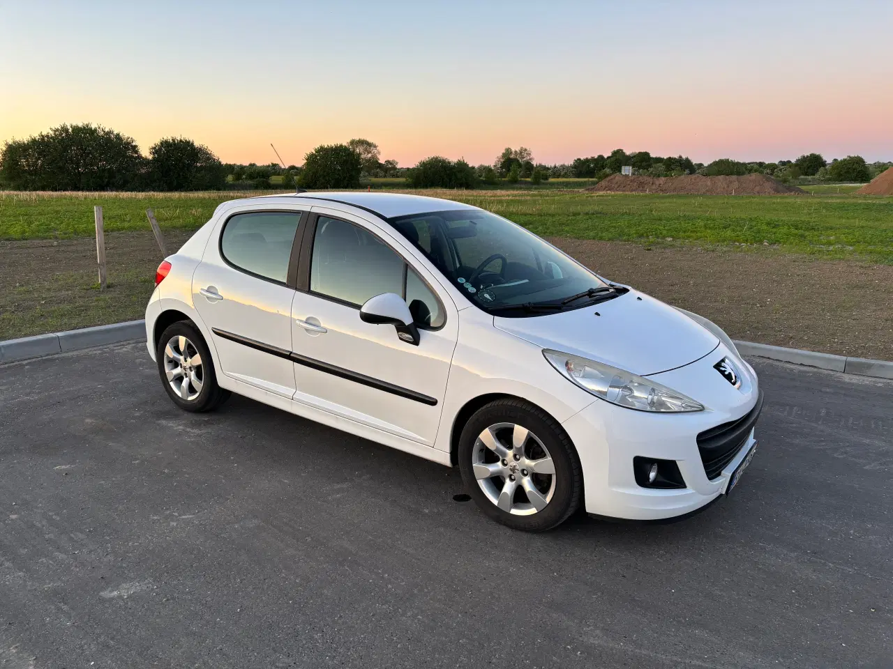 Billede 1 - Peugeot 207 1,6 HDI