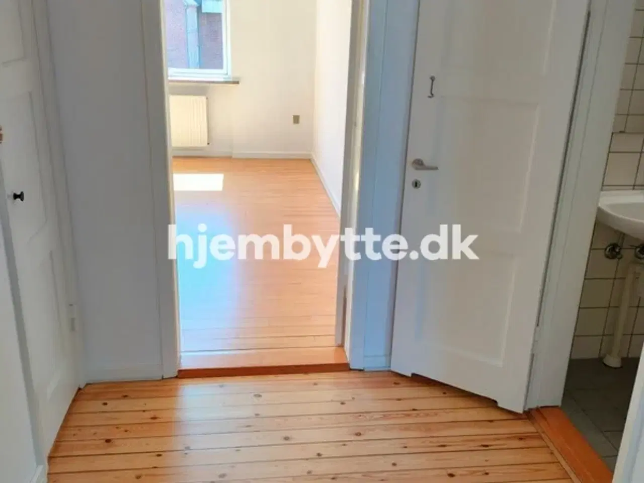 Billede 2 - Hjembytte - HelgeRodesVej