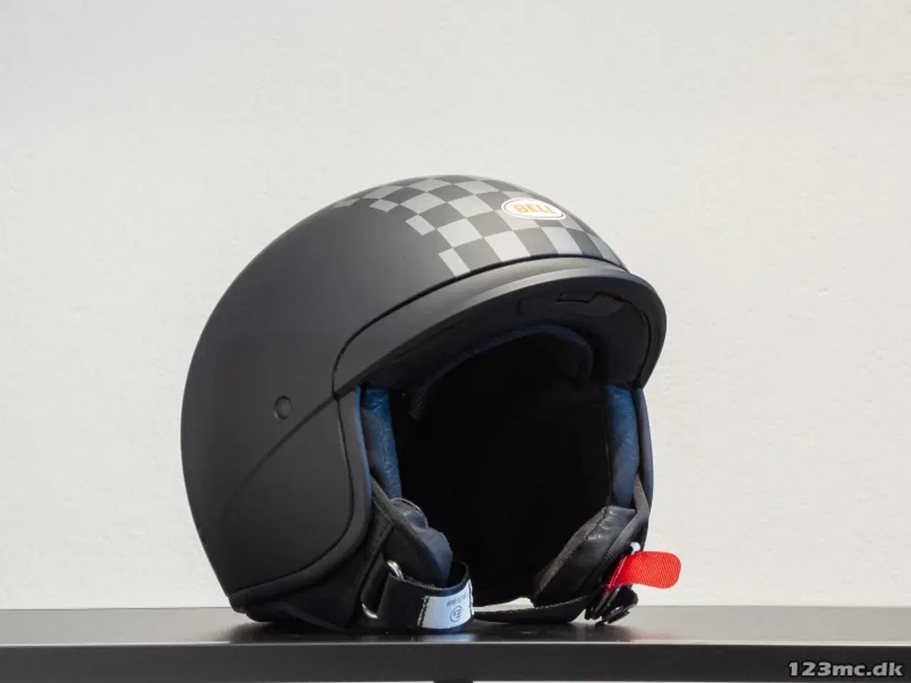 Billede 2 - Bell Scout Air Demo - Før kr. 1.599,-