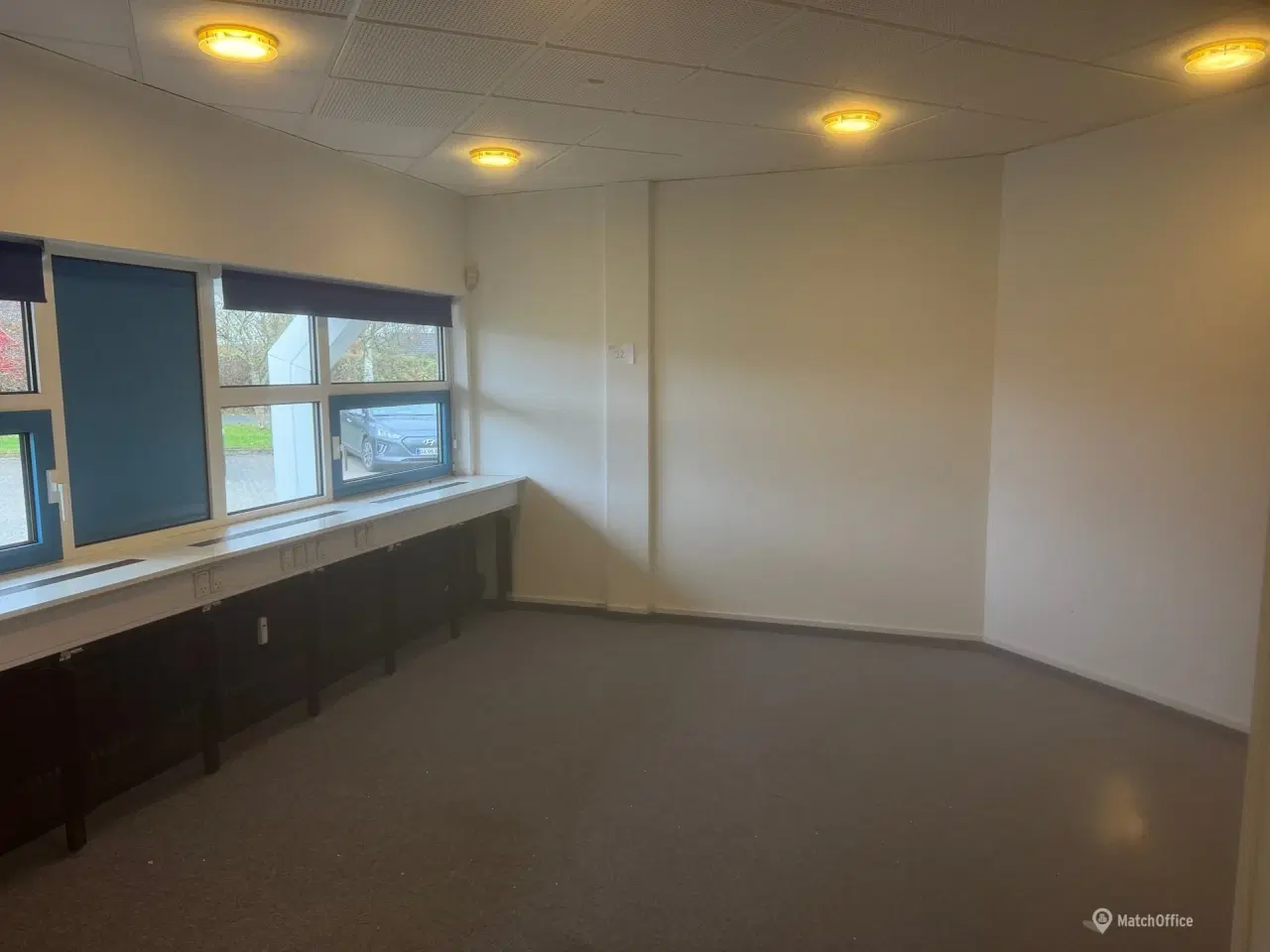 Billede 4 - Kontor med adgang til køkken og toiletter