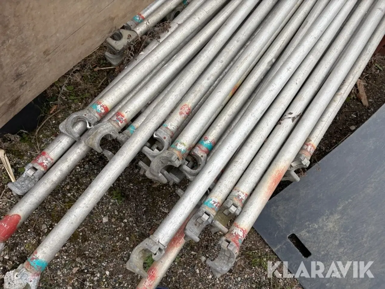 Billede 2 - Facade stillads komplet