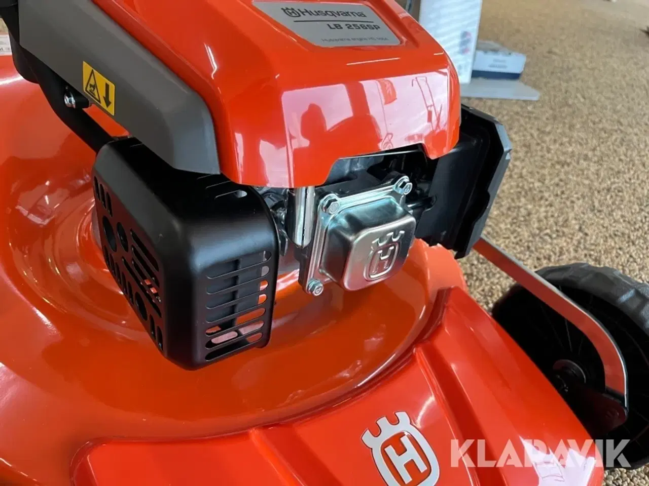 Billede 5 - Græsslåmaskine Husqvarna LB 256SP