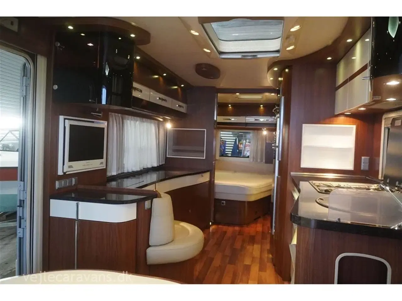 Billede 24 - 2011 - Hymer Nova S 690