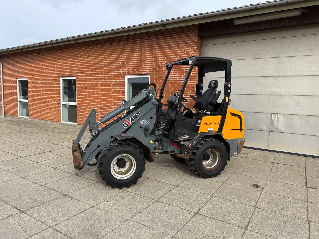 Billede 1 - Giant v452 t hd