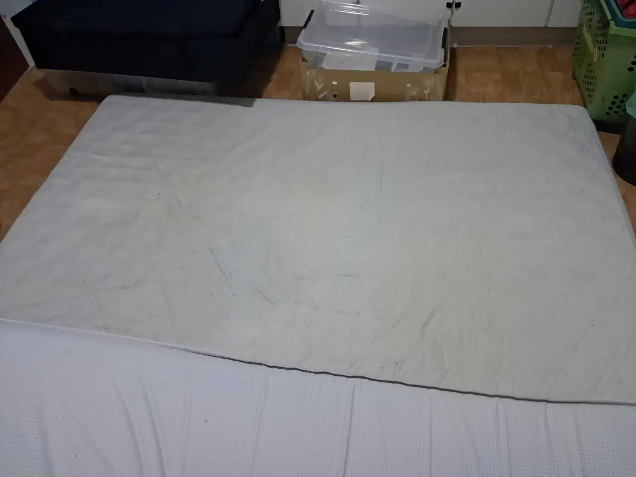 Billede 2 - 140 boxmadras med topmadras 