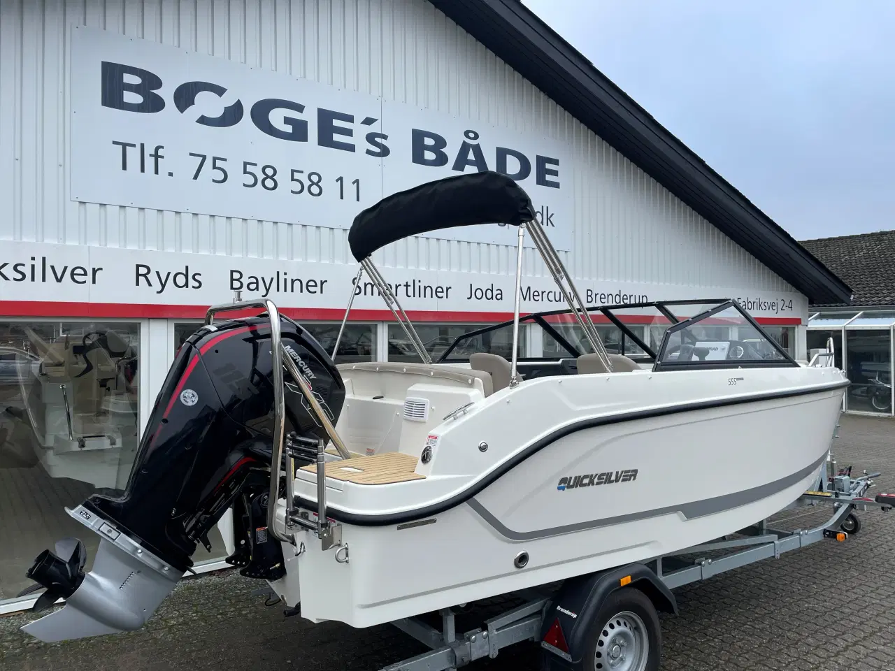 Billede 8 - Quicksilver Activ 555 Bowrider med F115 Mercury-EFI ProXS 4 takt 2,1L - Flot udstyret.