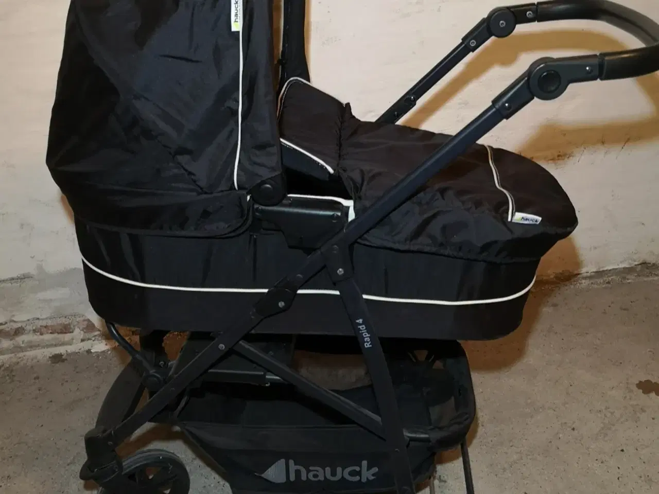 Billede 1 - Barnevogn Hauck de er vasket. 