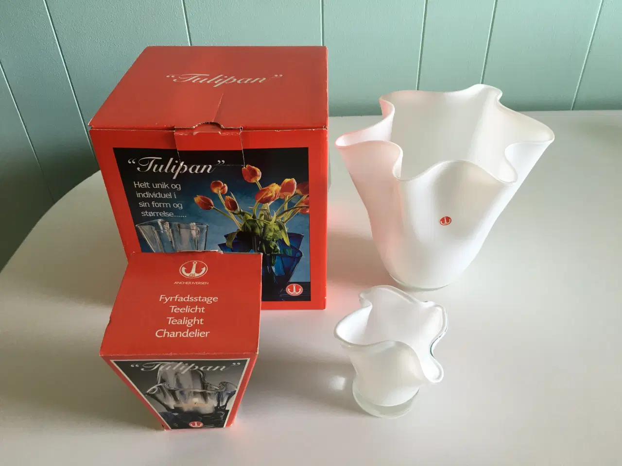 Billede 1 - Vase og fyrfadstage "Tulipan", ubrugt