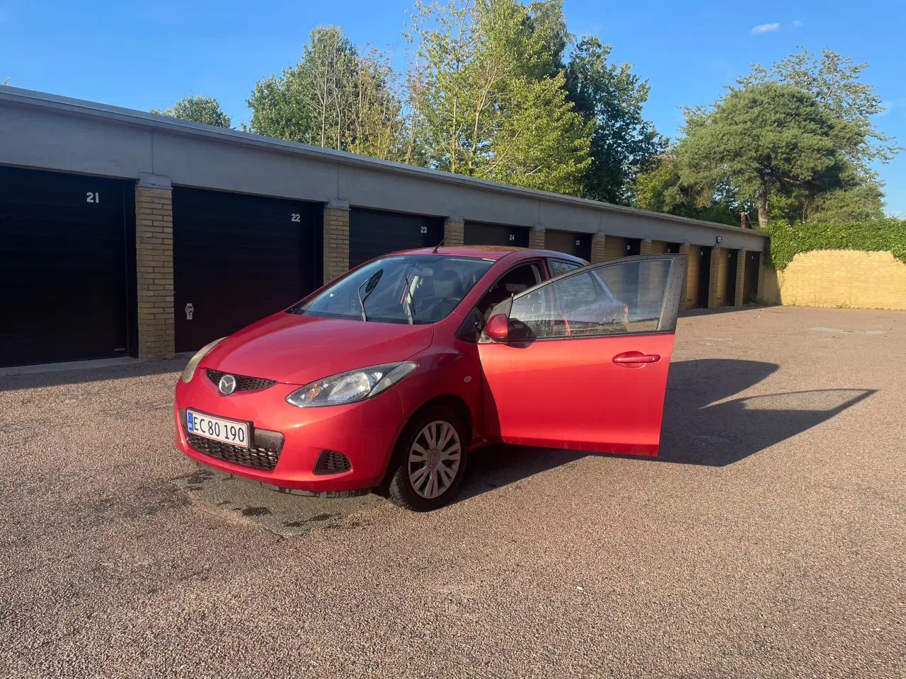 Billede 3 - NYSYNET Mazda 2 1,3 5d Benzin