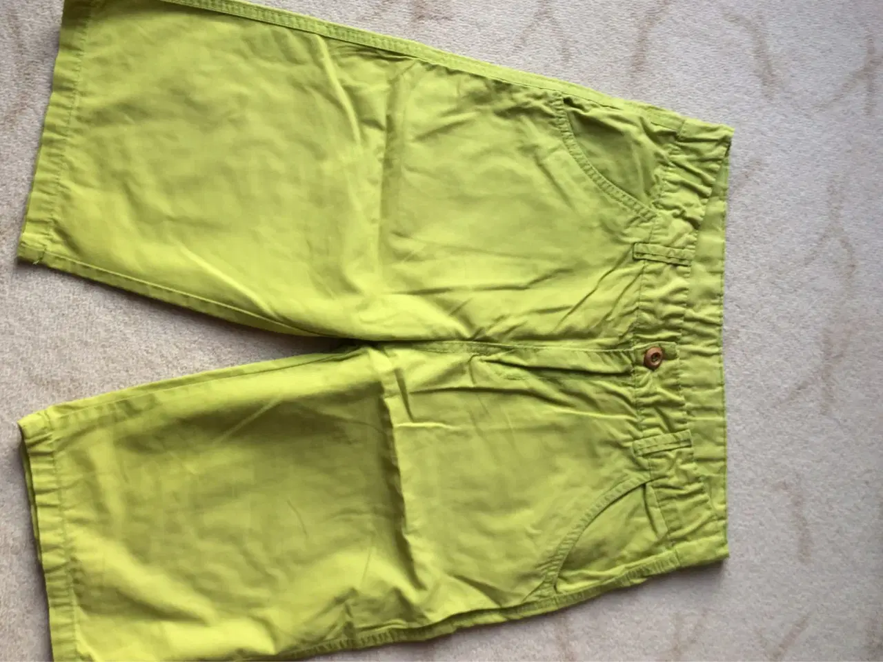 Billede 1 - Limegrøn shorts