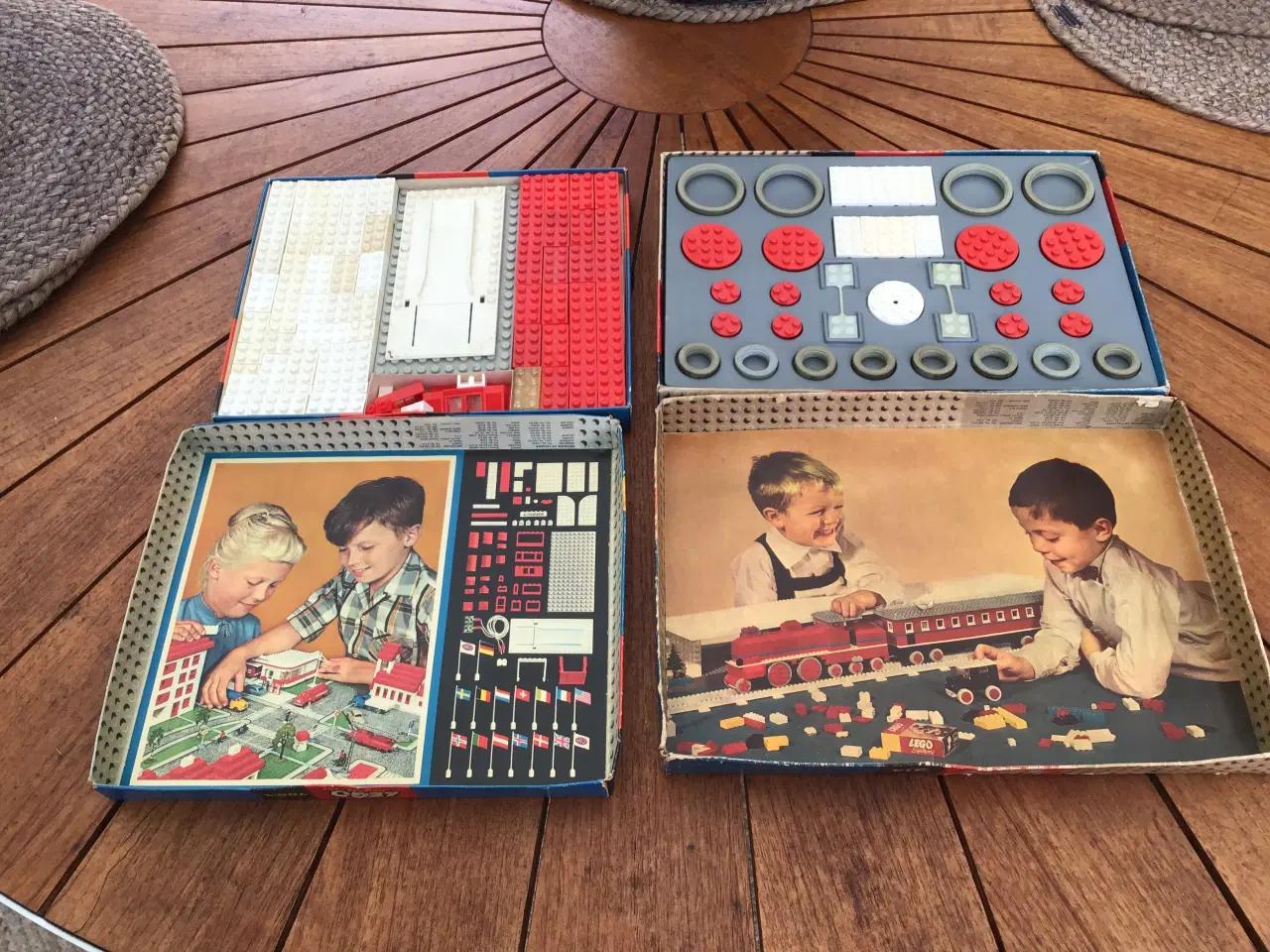Billede 2 - Lego æsker meget gamle 