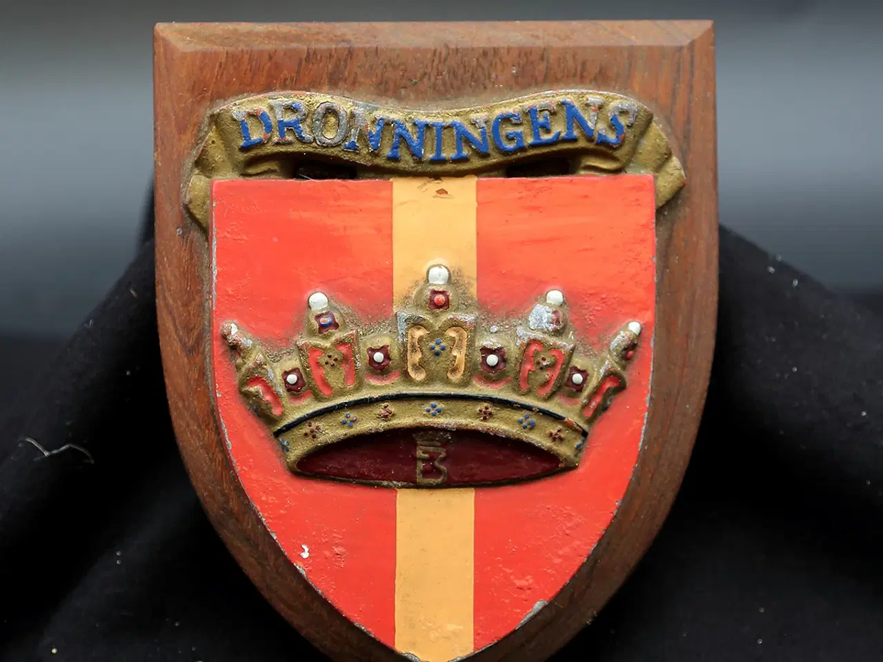 Billede 1 - Dronningens Livregiment – originalt våbenskjold