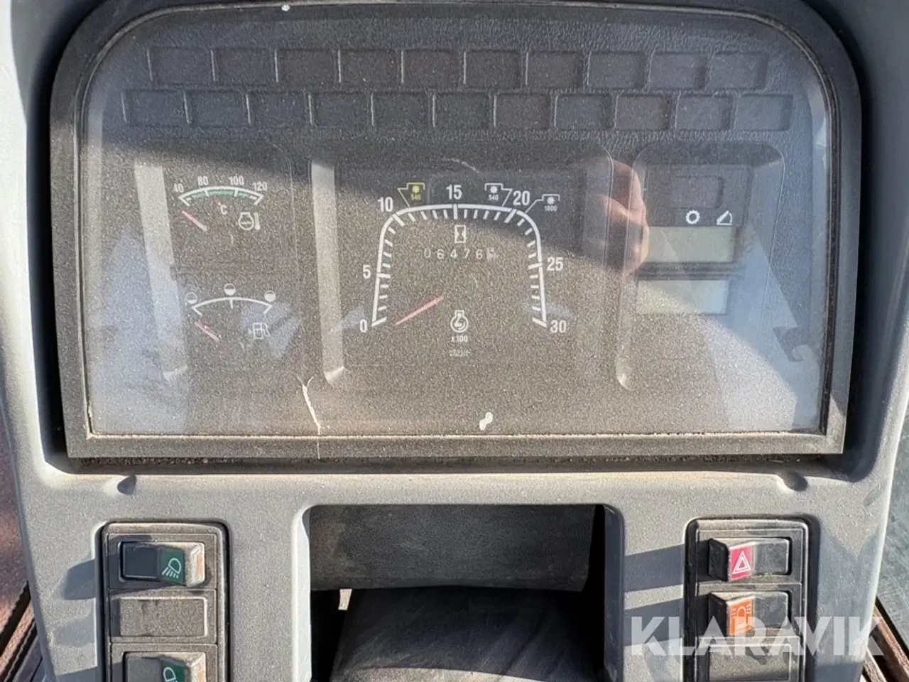 Billede 12 - Traktor New Holland TS90 2 WD