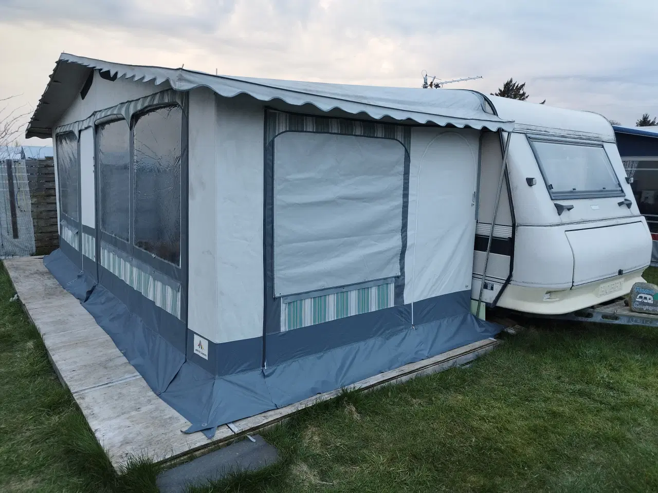 Billede 2 - Hobby 610 årg 92 Fastlæggervogn