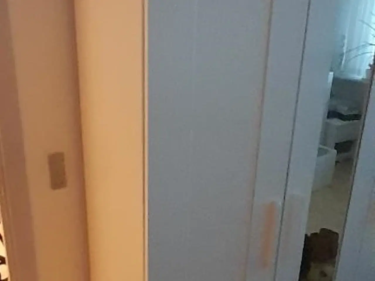 Billede 4 - Klædeskab IKEA