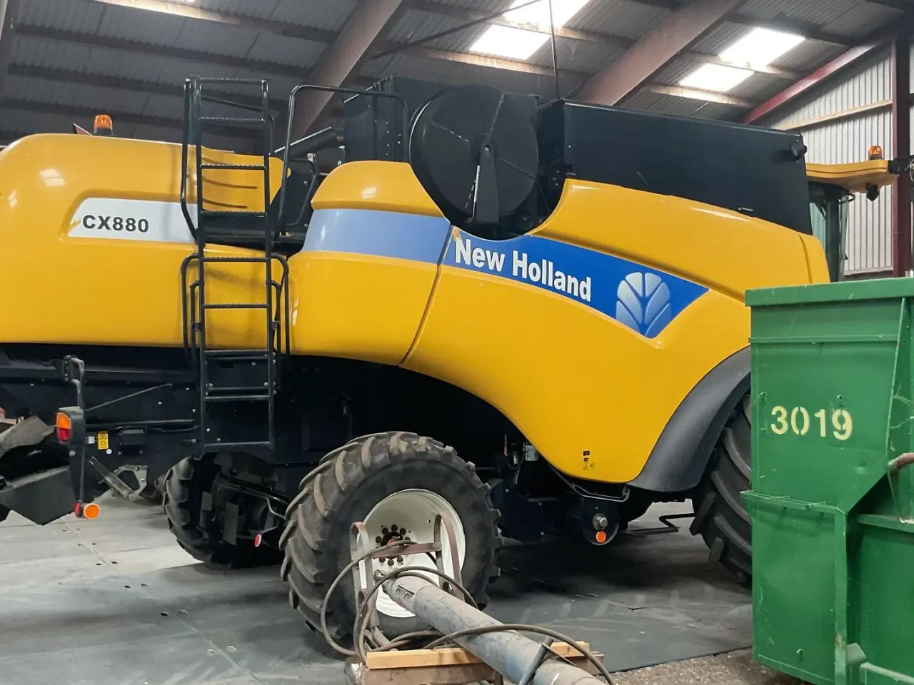 Billede 5 - New Holland CX880 med skærebordsvogn