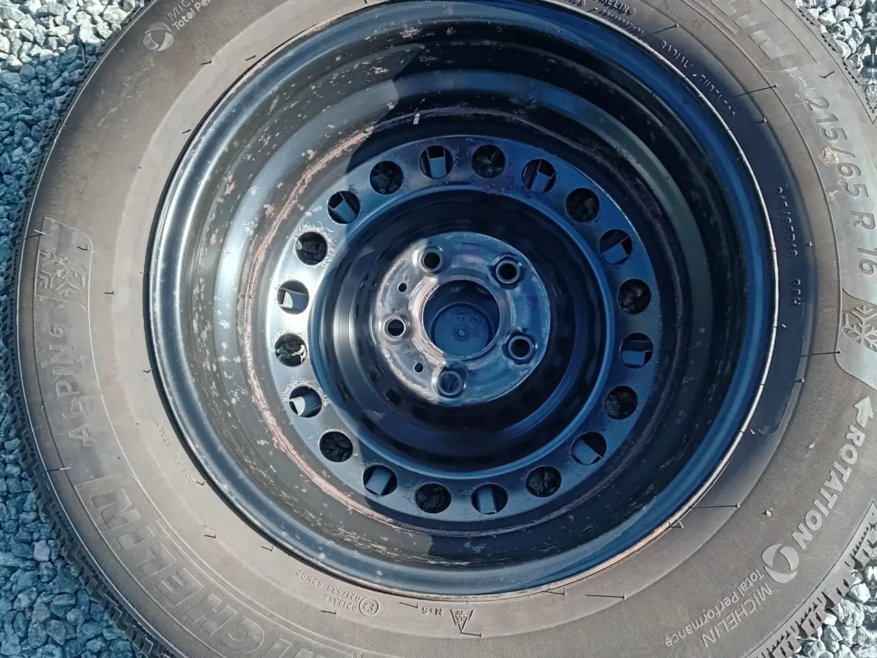 Billede 3 - 4 stk Michelin Alpine 6 Vinterdæk. 215/65 R 16 