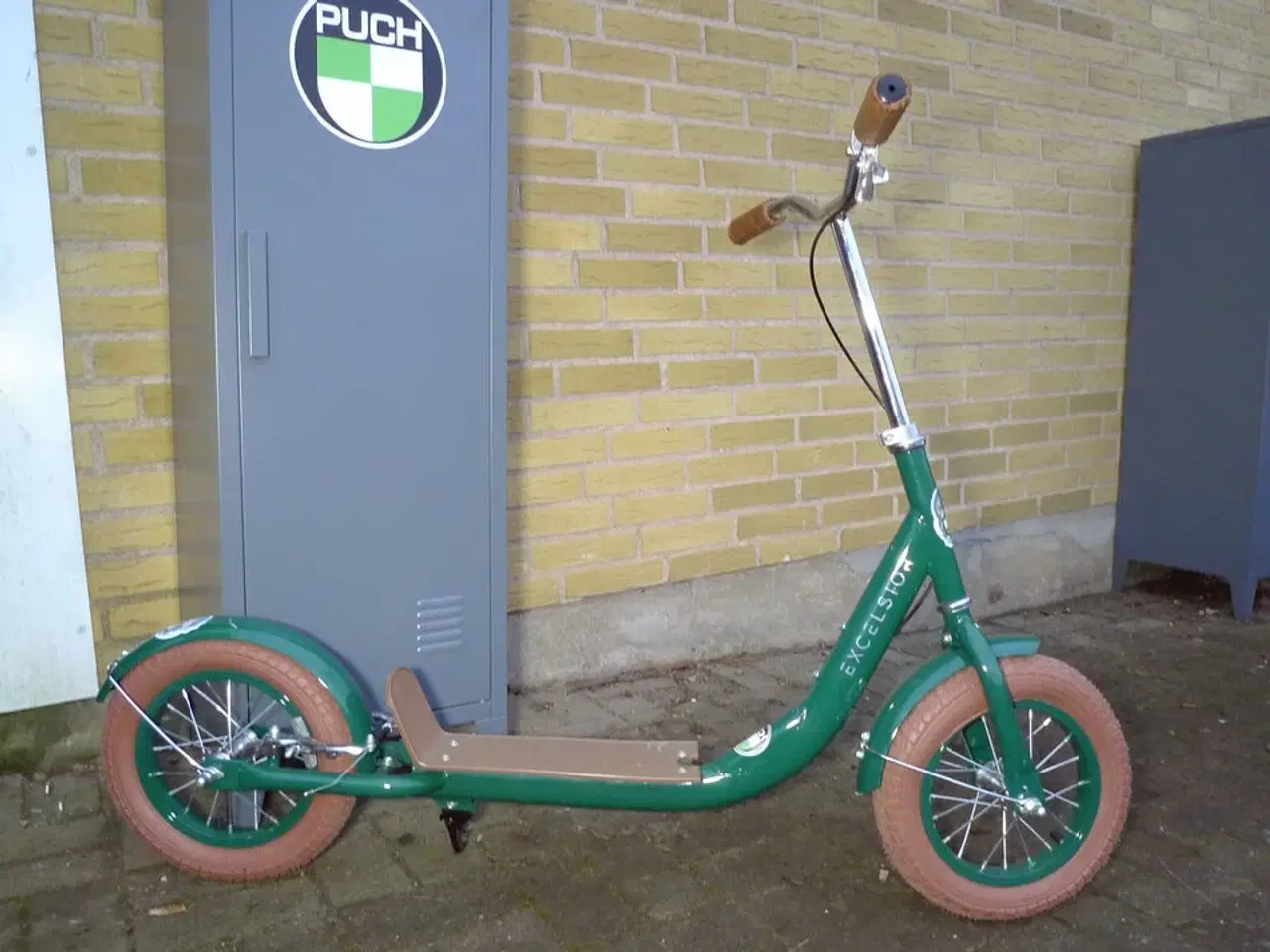 Billede 2 - Løbehjul m/PUCH-mærker MOMSFRI