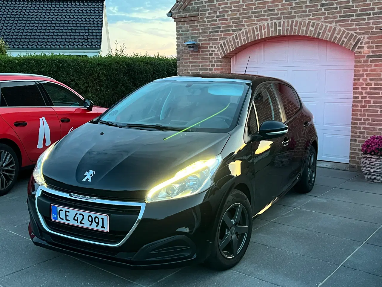 Billede 1 - Nysynet Peugeot 208 1.6 bluehdi