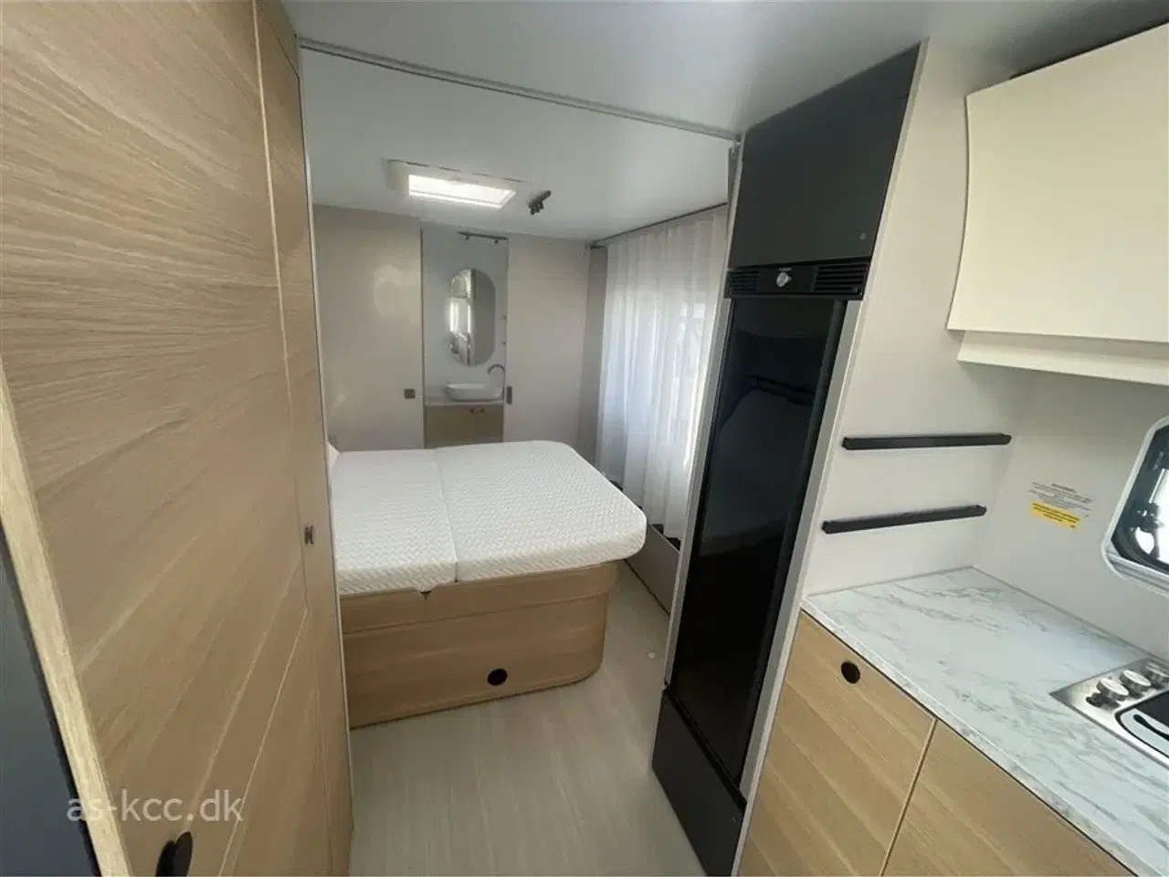 Billede 3 - 2026 - Adria Adora 613 UT Adria Adora 613 UT årg. 2026 4 sovepladser, 5 siddepladser.