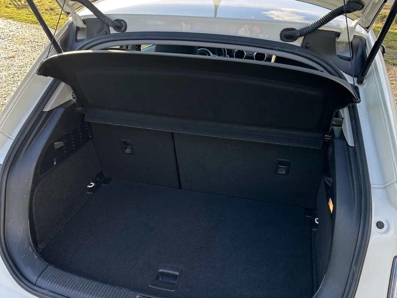 Billede 10 - 🚗 Audi A1 – 1.6 TDI, Sportback, 90HK, 5-dørs (201