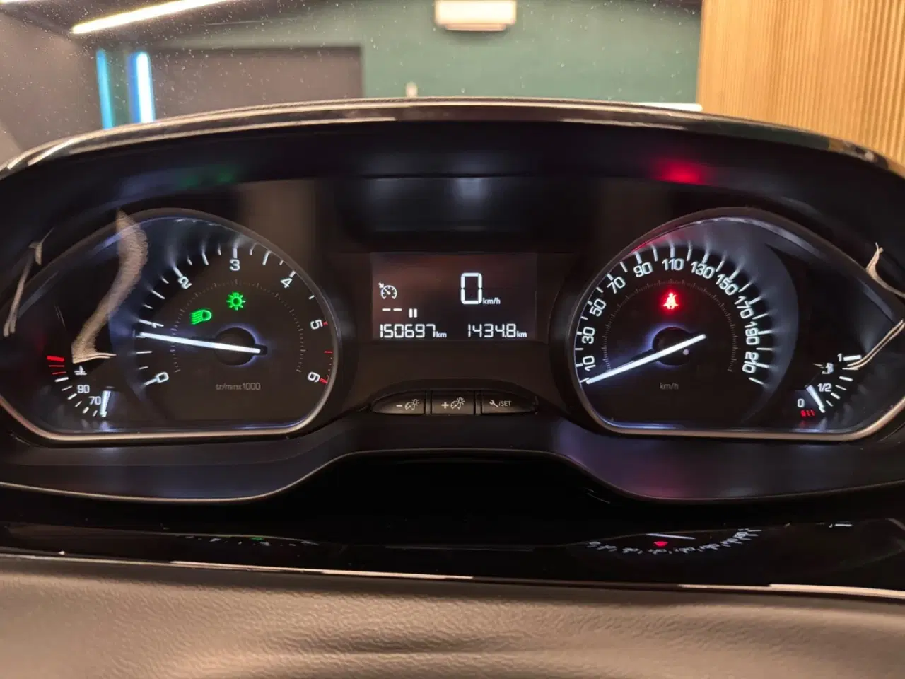 Billede 8 - Peugeot 208 1,6 BlueHDi 100 Strike