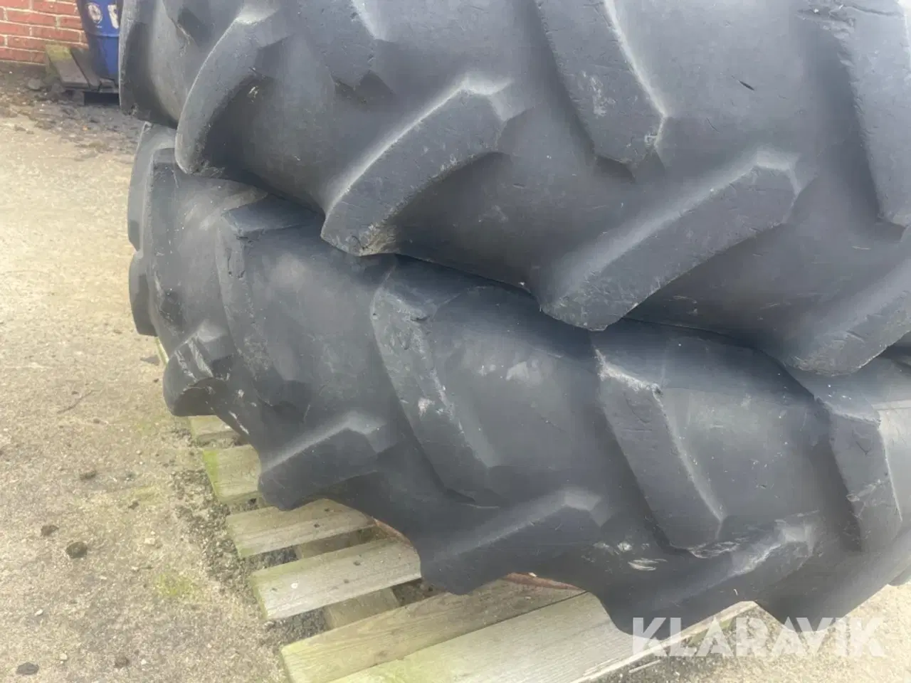 Billede 11 - Tvillingehjul Michelin 13.6R38