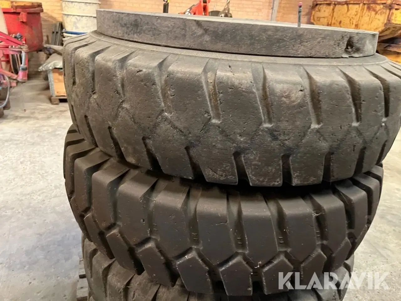 Billede 8 - Gummi dæk Nokan Armorgarn