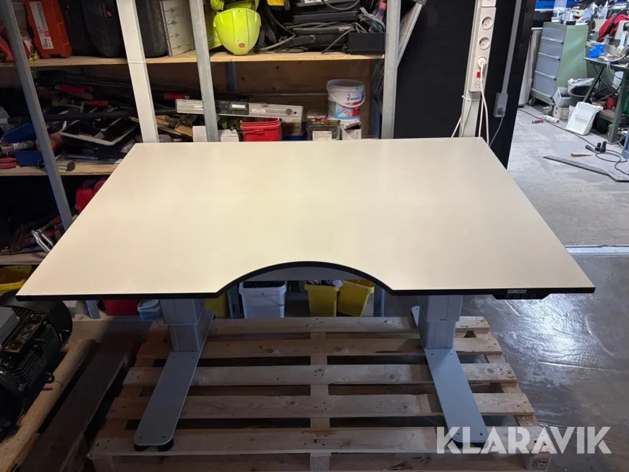 Billede 5 - Hæve-/sænkebord Walbom - Vippe funktion & lys