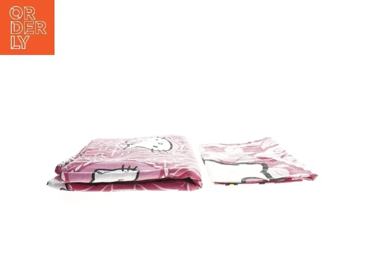 Billede 2 - Hello Kitty sengesæt fra Hello Kitty (str. Dyne. 180 x 130 cm. 60 x 60. cm)