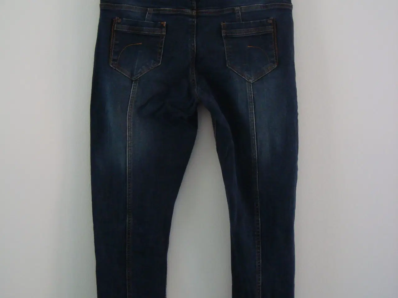 Billede 2 - Jeans - Str. 40 / Large