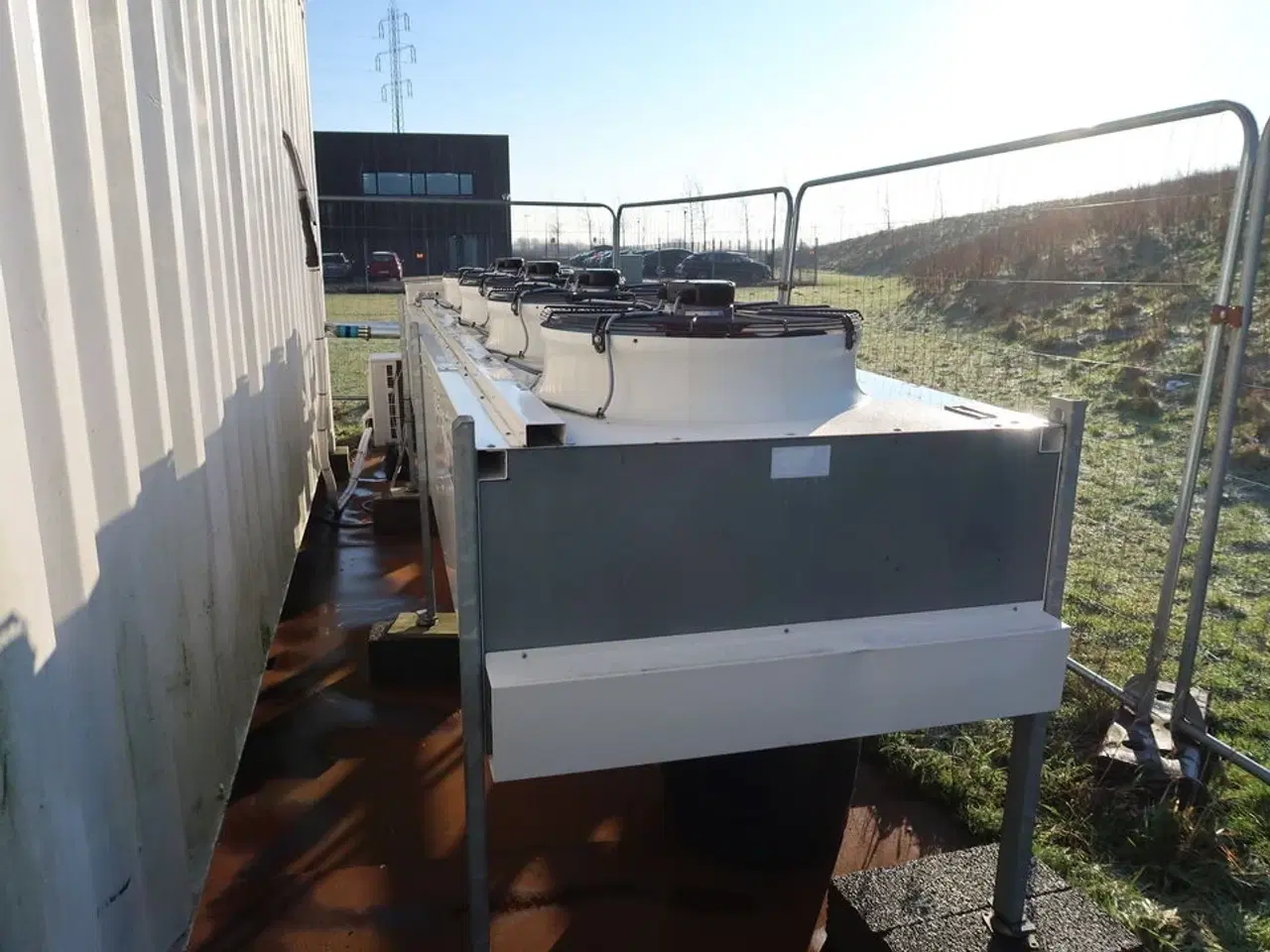 Billede 73 - 20 fods isolering container indrettet som testcenter af overskudsvarme (læs beskrivelse)