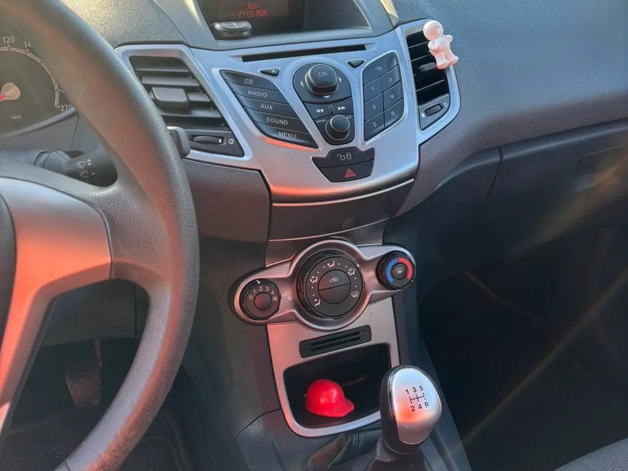 Billede 9 - Fin Ford Fiesta.