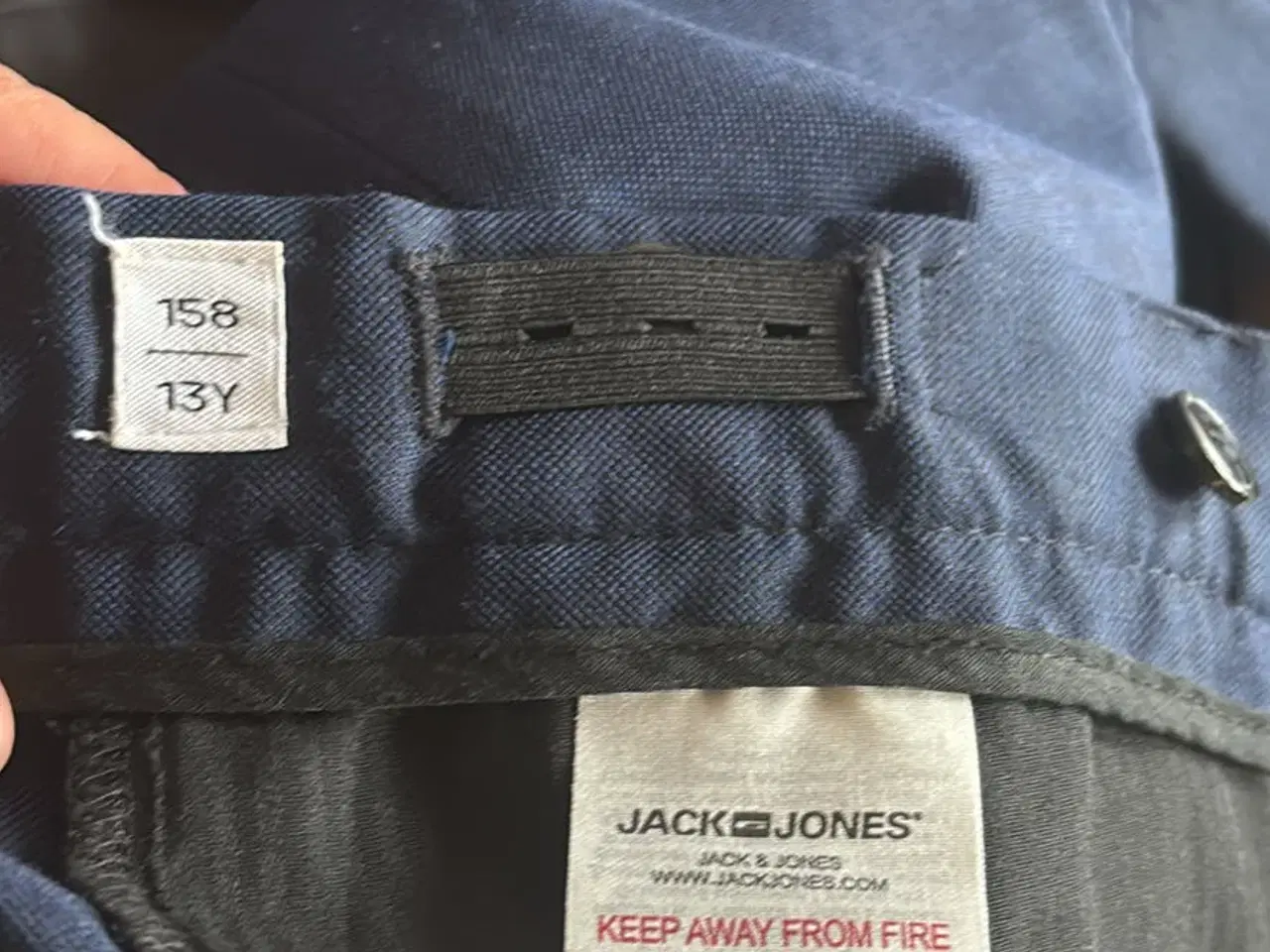 Billede 3 - Jakkesæt til konfirmation 