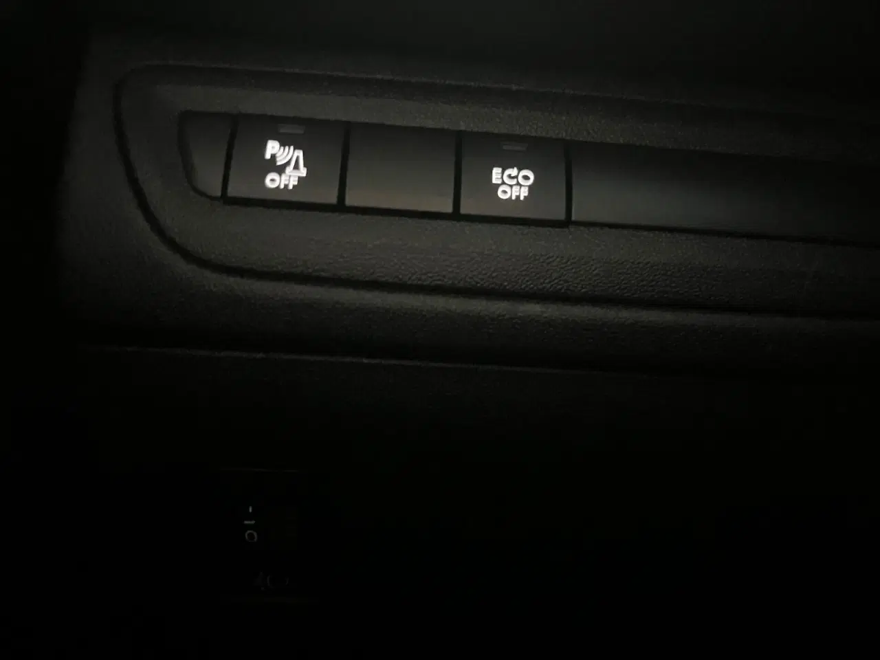 Billede 12 - Peugeot 2008 1,6 BlueHDi 100 Allure Sky