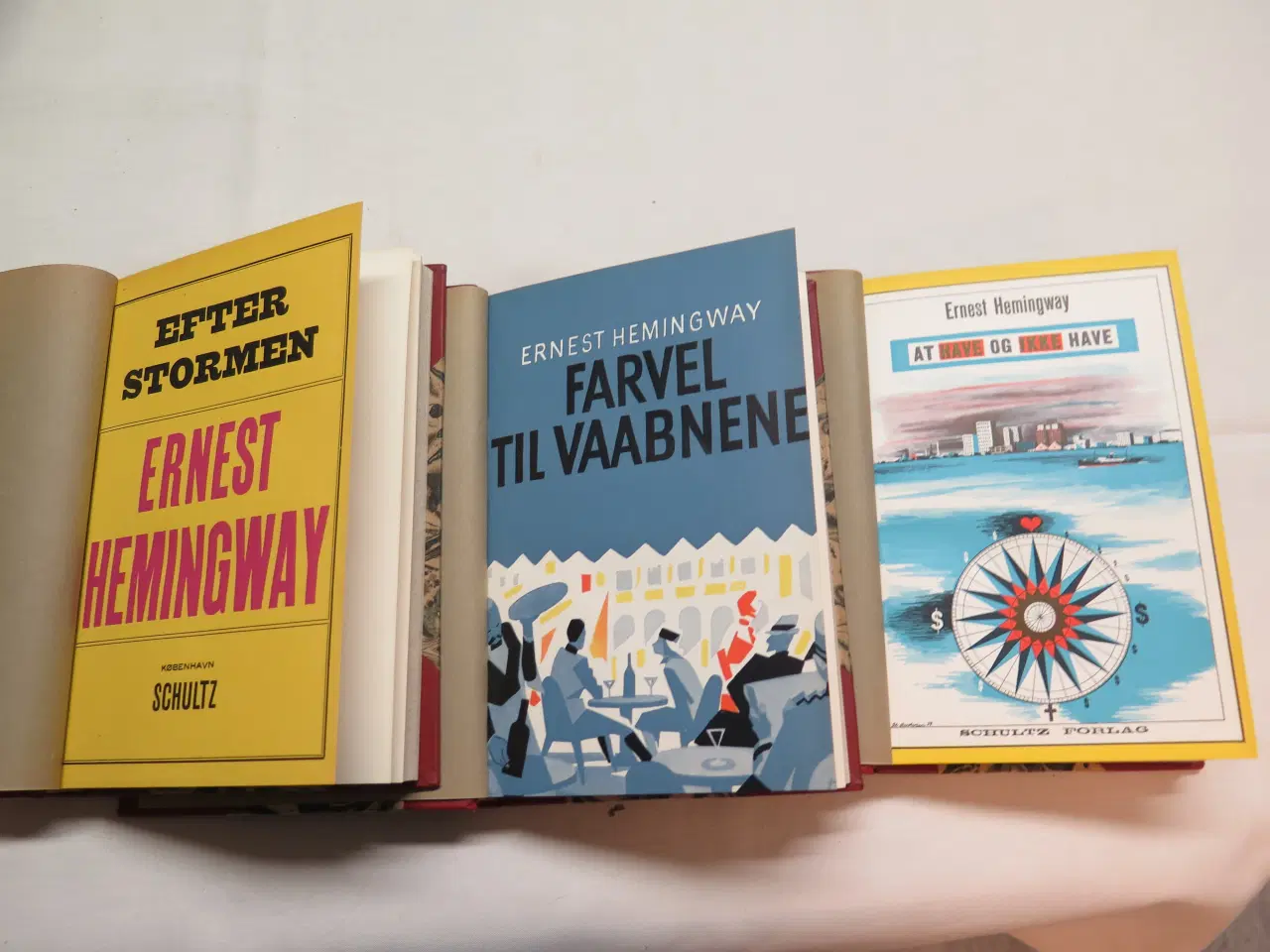 Billede 3 - Ernest Hemmingway 6+1 bøger i privat halvshirting.