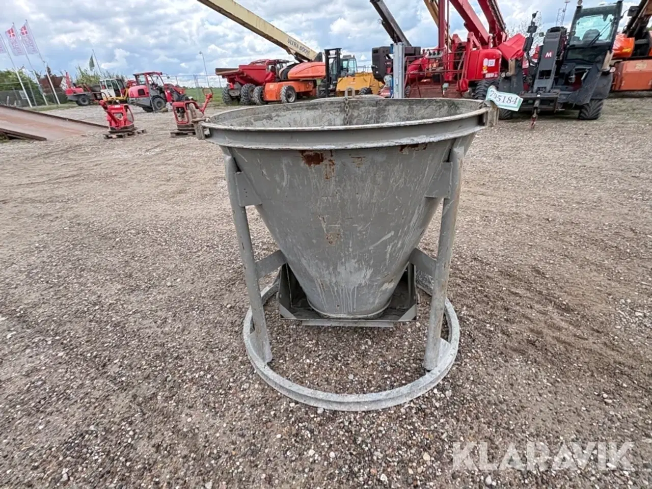 Billede 1 - Kranspand 750 liters