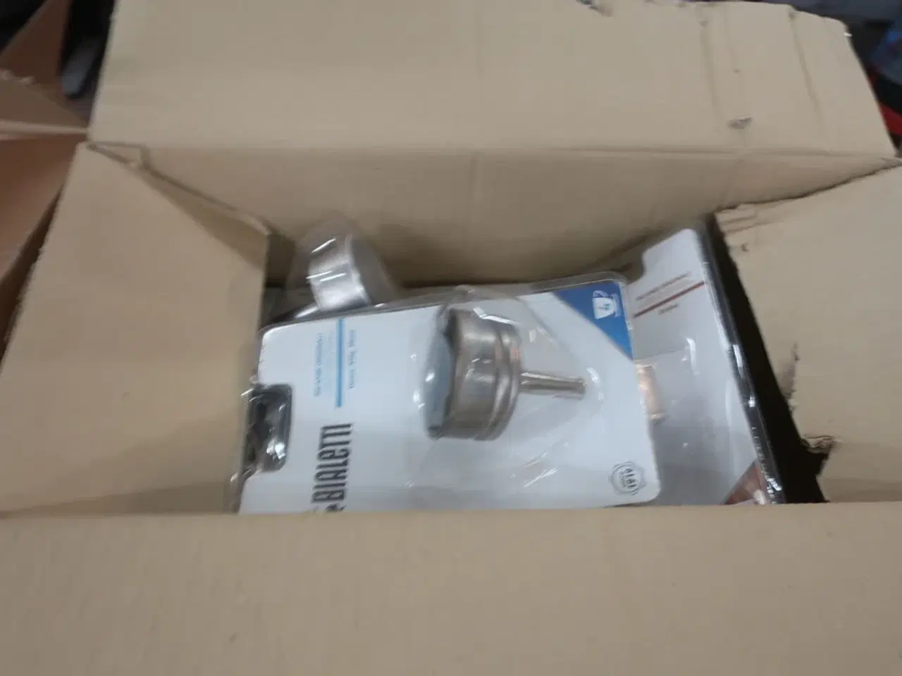 Billede 10 - Vareparti, kaffeproduktion BIALETTI, artikel BUGATTI