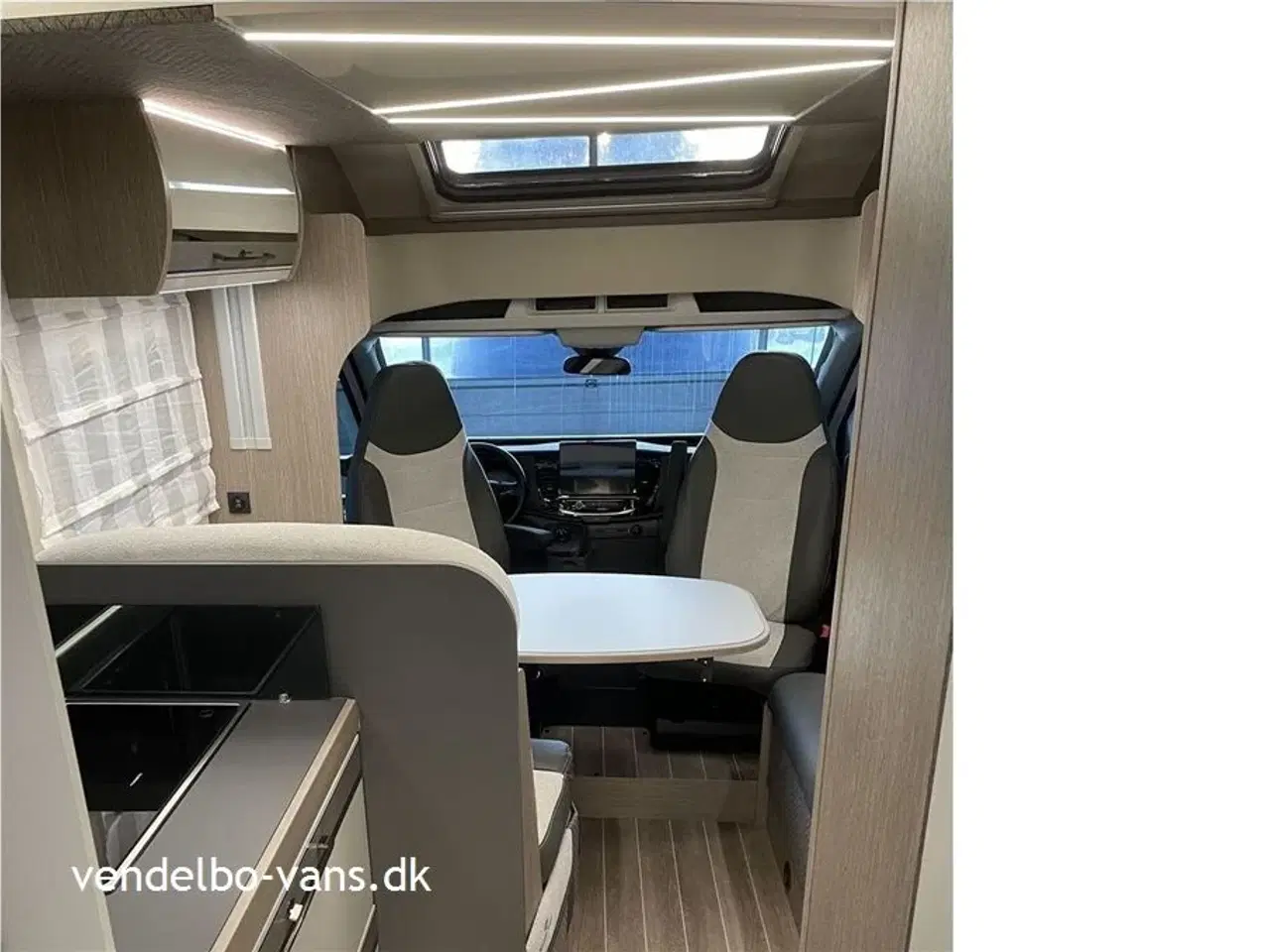 Billede 22 - 2025 - Rollerteam Zefiro 285 TL   Zefiro det helt nye 2025 look med enkeltsenge og vario bad