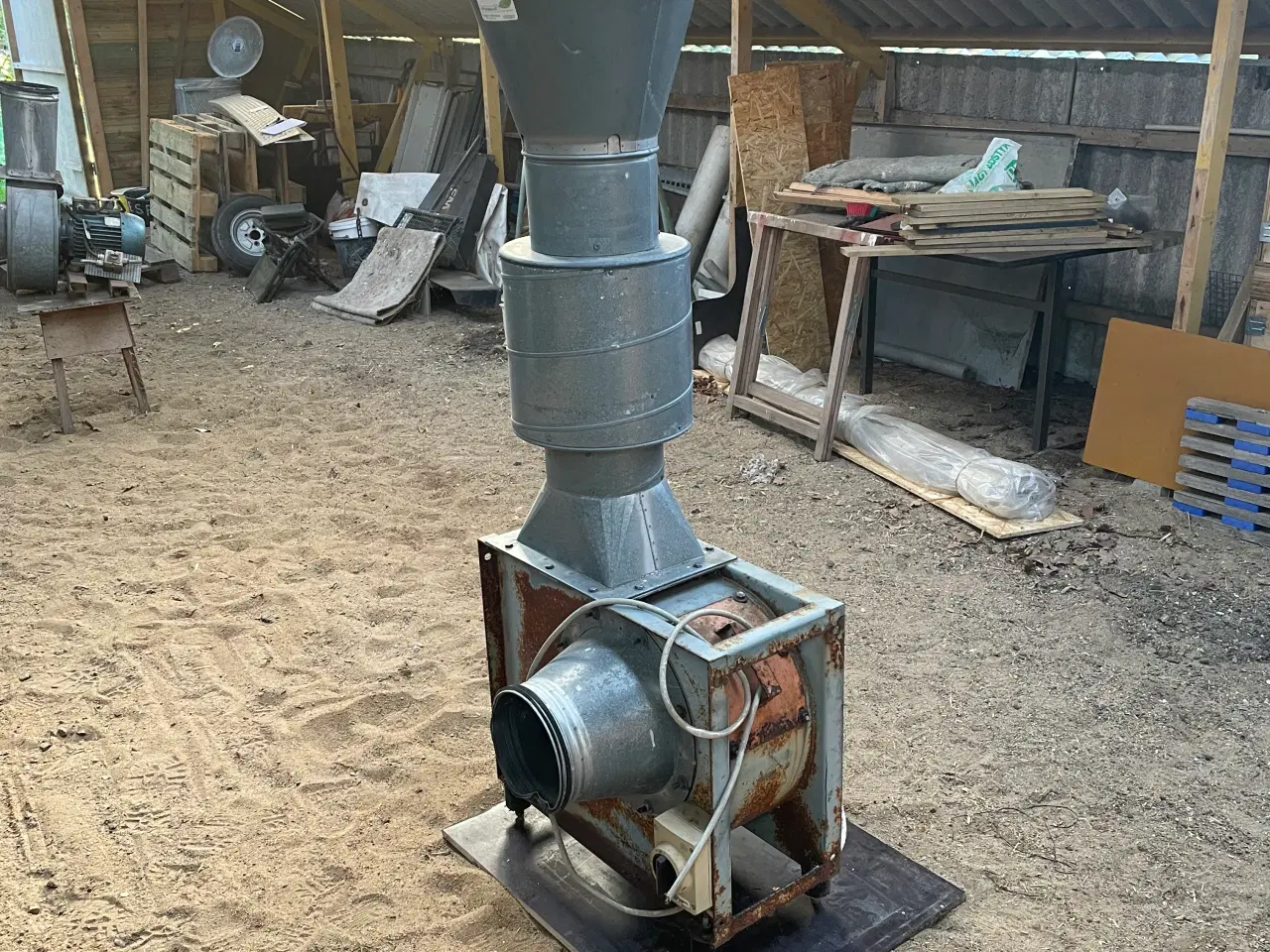 Billede 2 - Udsugningsventilator med motor