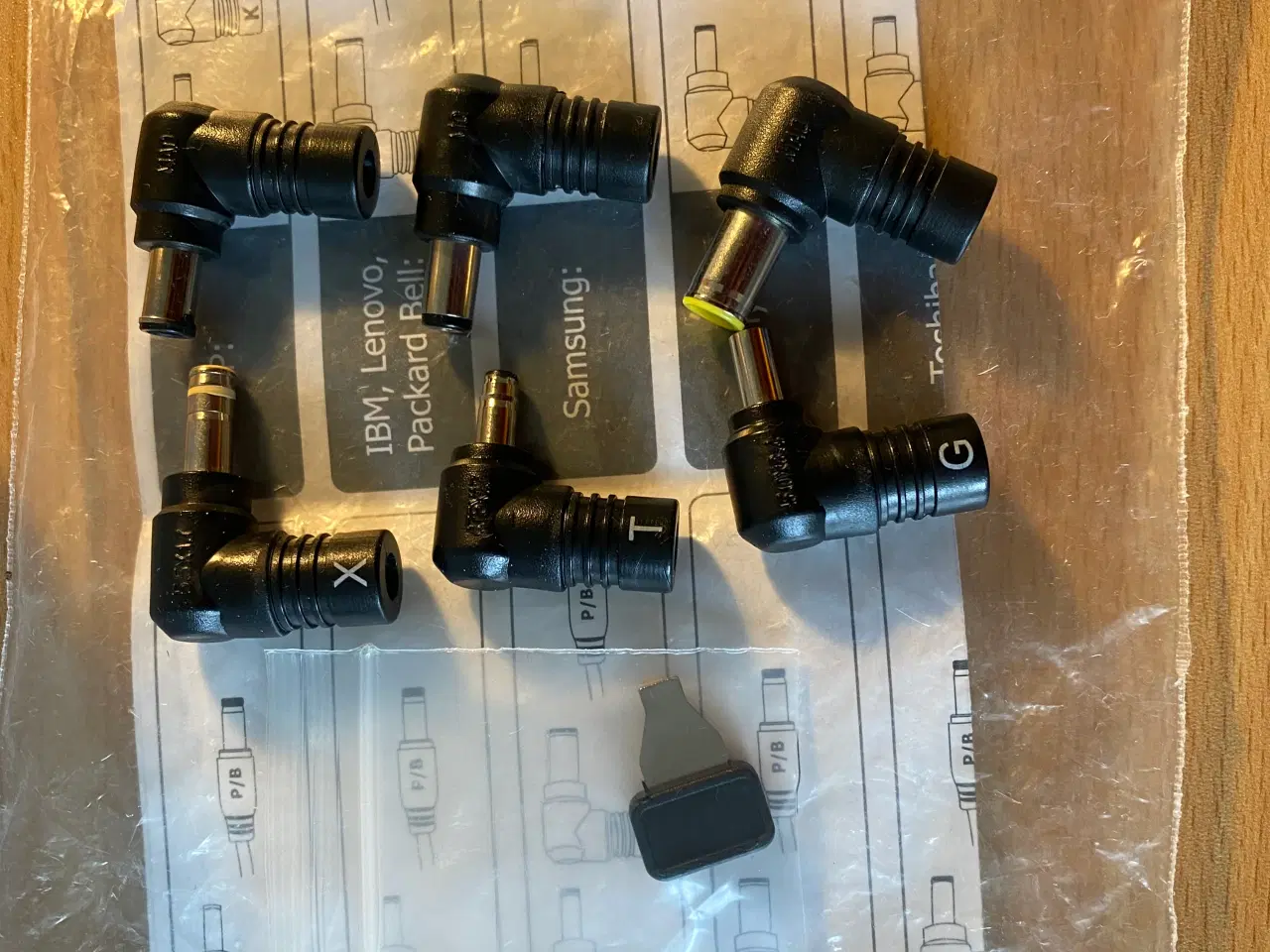 Billede 3 - Diverse kabler, connectors, opladere og mus