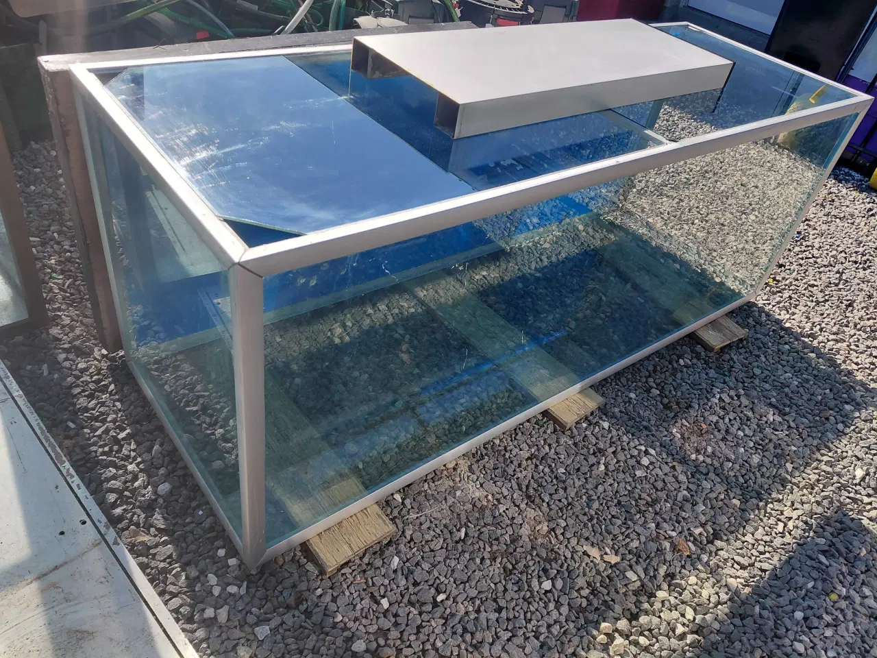 Billede 3 - Akvarier 528L